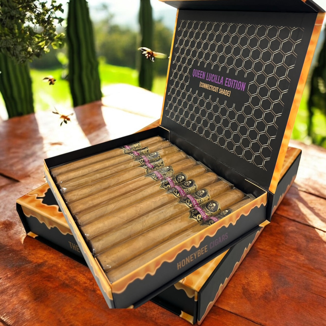 QUEEN LUCILLA SPECIALTY BOX